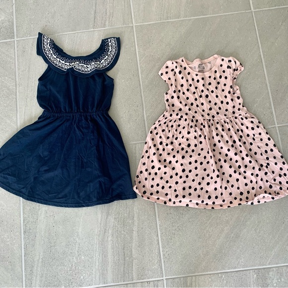(2) 5T Casual Dresses H&M and Childrens Place - Picture 1 of 3